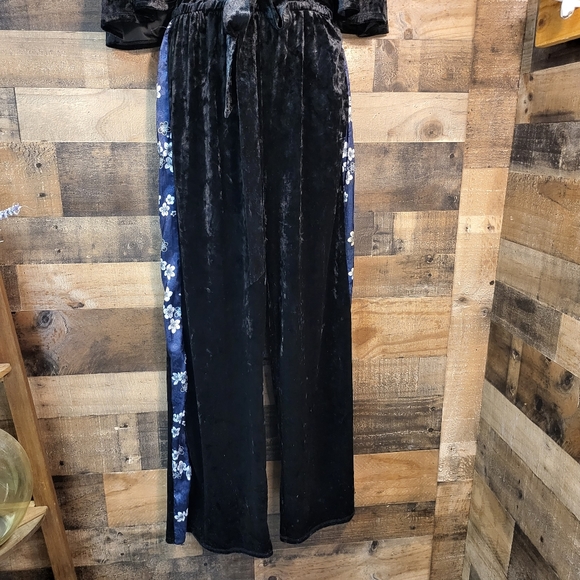 DISNEY PRINCESS VELVETY ONE PIECE PANT SUIT WITH BELL SLEEVES - Picture 5 of 16